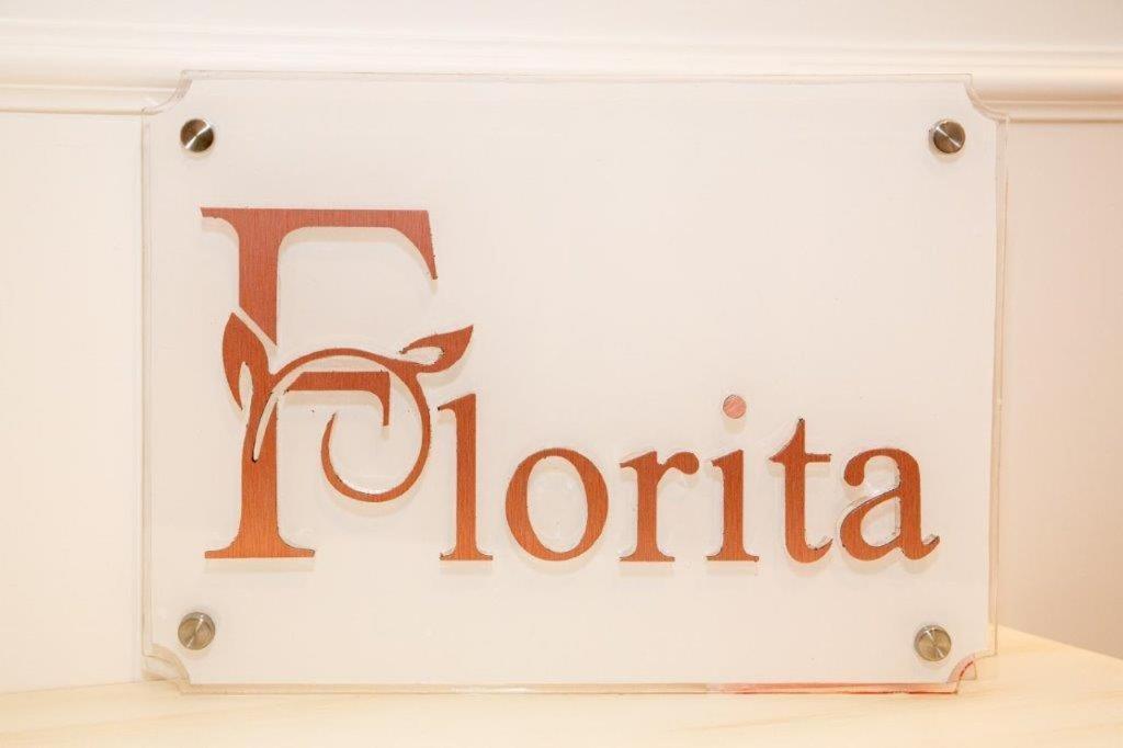 Florita Napoli Hotel ภายนอก รูปภาพ